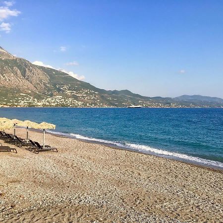 Stylish Seaside Home - Fully Equipped, Big Terrace Каламата Экстерьер фото